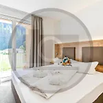 Schoene Apartment